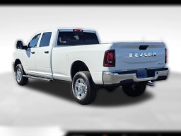 Ram 2500 Tradesman 4x4 Crew Cab 8' Box 2026
