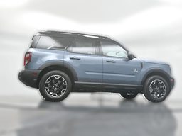 Ford Bronco Sport Outer Banks 4x4 2025