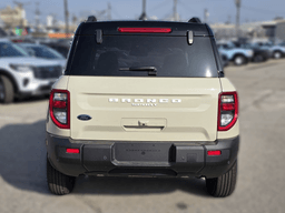 Ford Bronco Sport Outer Banks 4x4 2025