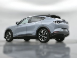 Ford Mustang Mach-E Select RWD 2026