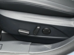 Ford Mustang Mach-E Select RWD 2026