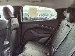 Ford Mustang Mach-E Select RWD 2026