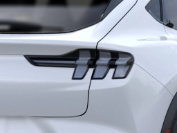 Ford Mustang Mach-E Select RWD 2026