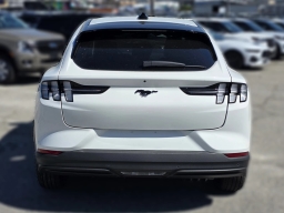 Ford Mustang Mach-E Select RWD 2026