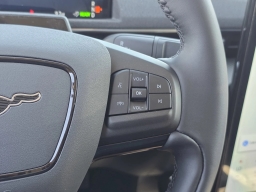 Ford Mustang Mach-E Select RWD 2026