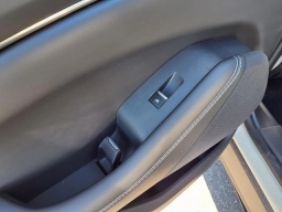 Ford Mustang Mach-E Select RWD 2026