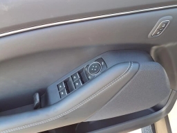 Ford Mustang Mach-E Select RWD 2026