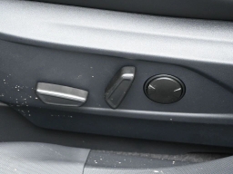 Ford Mustang Mach-E Select RWD 2026