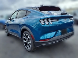 Ford Mustang Mach-E Select RWD 2026