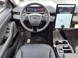 Ford Mustang Mach-E Select RWD 2026