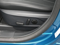 Ford Mustang Mach-E Select RWD 2026