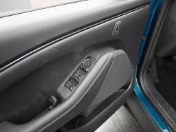 Ford Mustang Mach-E Select RWD 2026