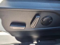 Ford Mustang Mach-E Select RWD 2026