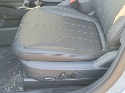 Ford Mustang Mach-E Select RWD 2026