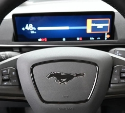 Ford Mustang Mach-E Select RWD 2026