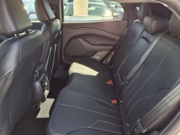 Ford Mustang Mach-E Select RWD 2026