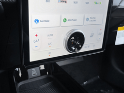 Ford Mustang Mach-E Select AWD 2025