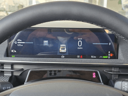 Ford Mustang Mach-E Select AWD 2025