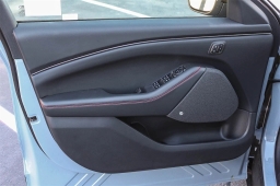 Ford Mustang Mach-E Premium RWD 2026