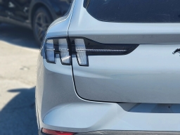 Ford Mustang Mach-E Premium RWD 2026