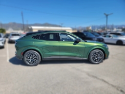 Ford Mustang Mach-E Premium RWD 2026