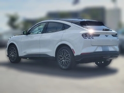 Ford Mustang Mach-E Premium RWD 2026