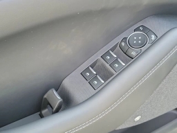 Ford Mustang Mach-E Premium RWD 2026