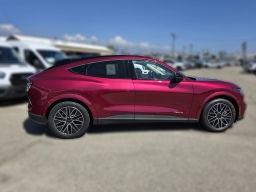 Ford Mustang Mach-E Premium RWD 2025