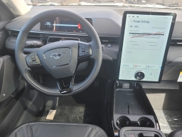 Ford Mustang Mach-E Premium RWD 2025