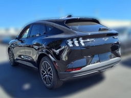 Ford Mustang Mach-E Premium RWD 2026