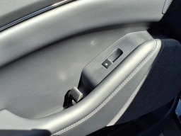 Ford Mustang Mach-E Premium RWD 2026