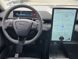 Ford Mustang Mach-E Premium RWD 2025