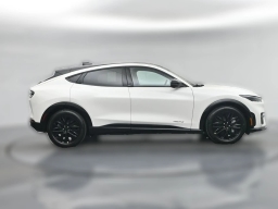 Ford Mustang Mach-E Premium RWD 2026