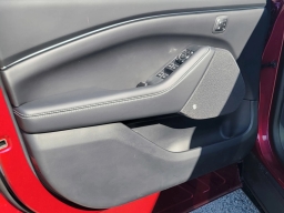 Ford Mustang Mach-E Premium RWD 2025