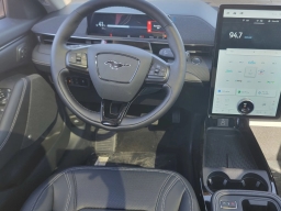 Ford Mustang Mach-E Premium RWD 2025