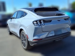 Ford Mustang Mach-E Premium RWD 2026