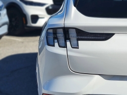 Ford Mustang Mach-E Premium RWD 2025