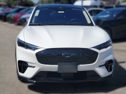 Ford Mustang Mach-E Premium RWD 2025