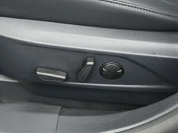 Ford Mustang Mach-E Premium RWD 2026