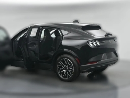 Ford Mustang Mach-E Premium RWD 2026