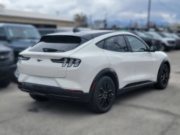 Ford Mustang Mach-E Premium RWD 2025
