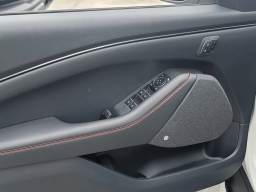 Ford Mustang Mach-E Premium RWD 2025