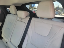 Ford Mustang Mach-E Premium RWD 2025