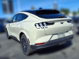 Ford Mustang Mach-E Premium RWD 2026