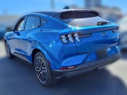 Ford Mustang Mach-E Premium RWD 2026