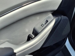 Ford Mustang Mach-E Premium RWD 2026