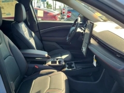 Ford Mustang Mach-E Premium RWD 2026