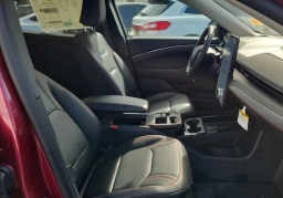 Ford Mustang Mach-E Premium AWD 2025