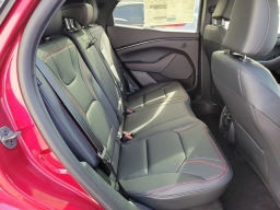 Ford Mustang Mach-E Premium AWD 2025