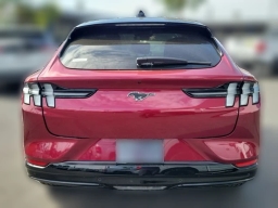 Ford Mustang Mach-E Premium AWD 2025